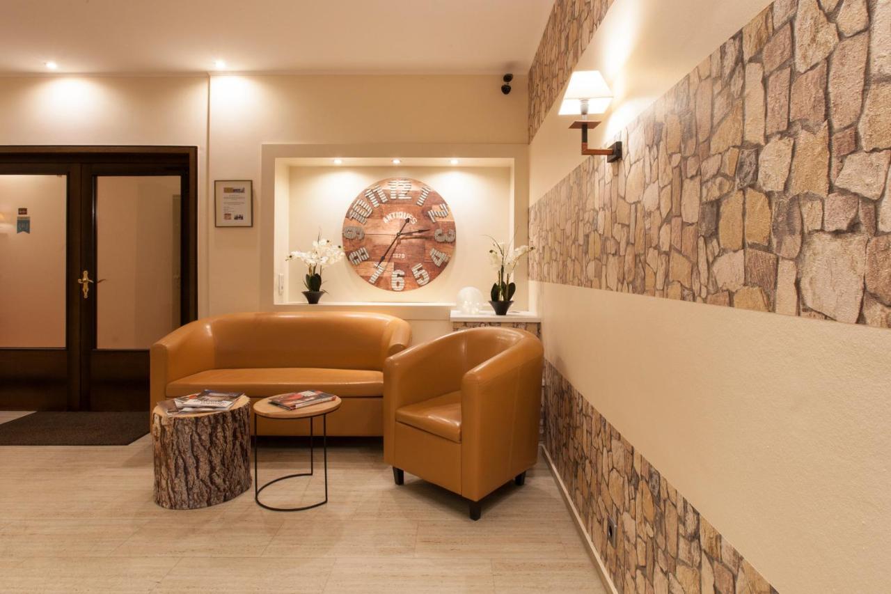 Hotel Angerland Garni Ratingen Zewnętrze zdjęcie