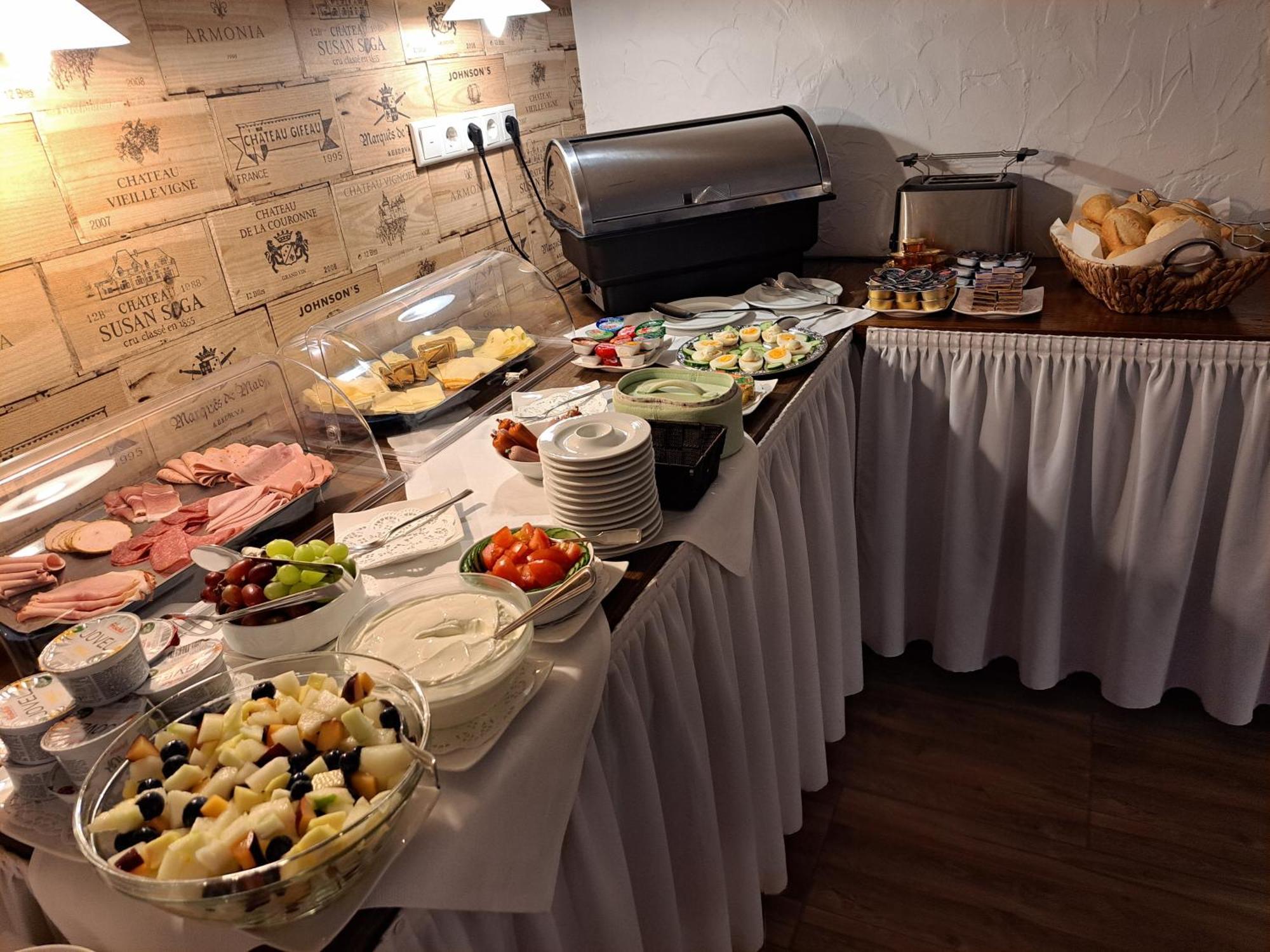 Hotel Angerland Garni Ratingen Zewnętrze zdjęcie